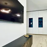 Onix Luxury Saraesa 306 *